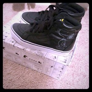 VANS! Snoopy ...Like new worn once